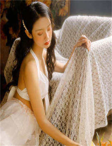 美女按摩师在线播放